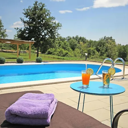 Apartment In Sveti Petar U Umi Sveti Petar u Sumi